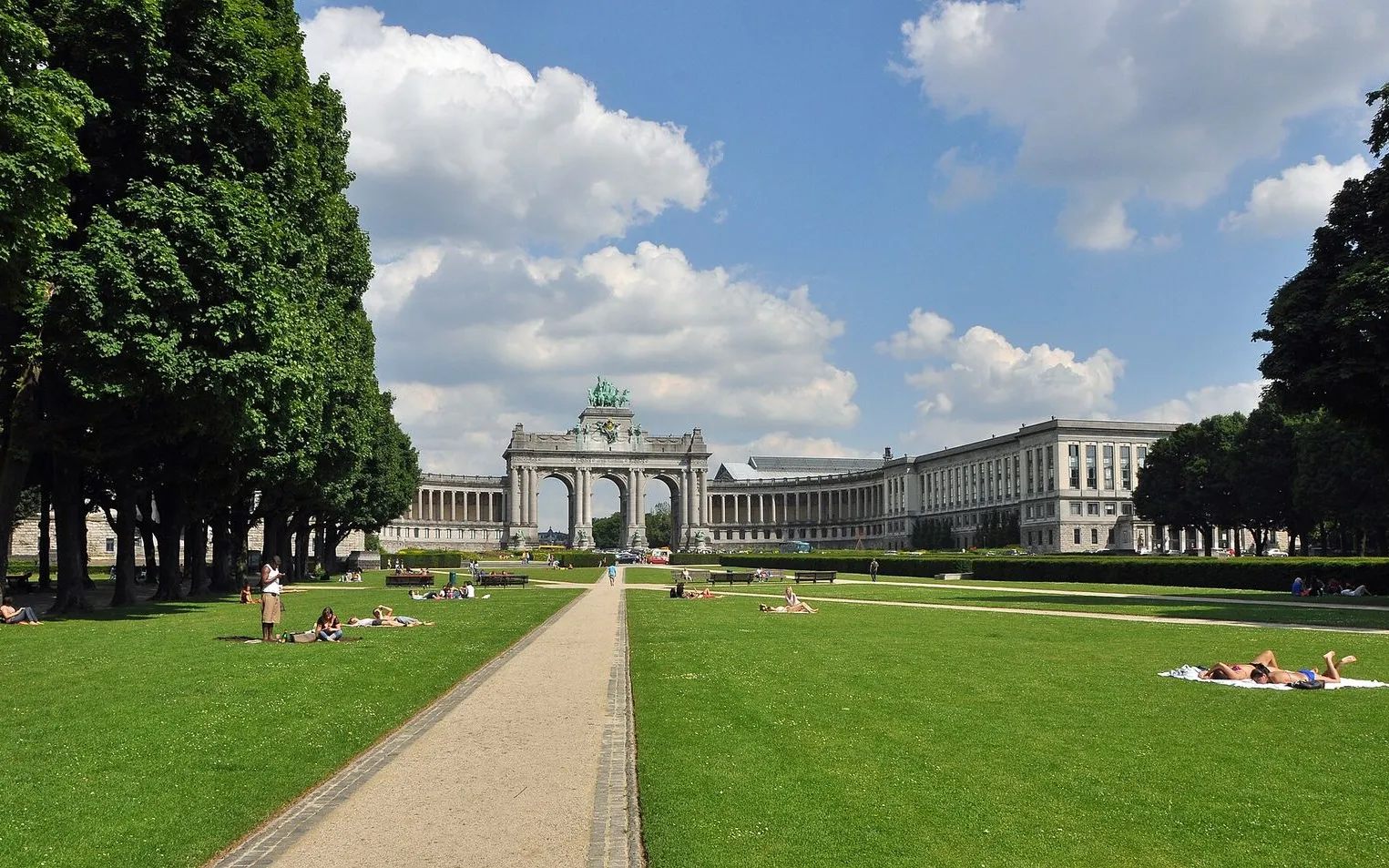 Cinquantenaire Park & its Museums