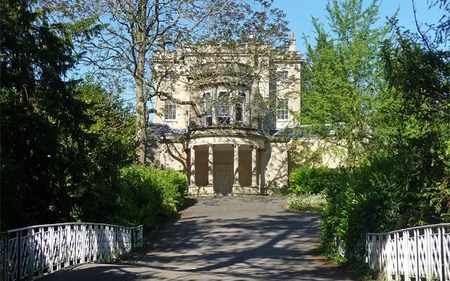 Pulteney Bridge to Sydney Gardens