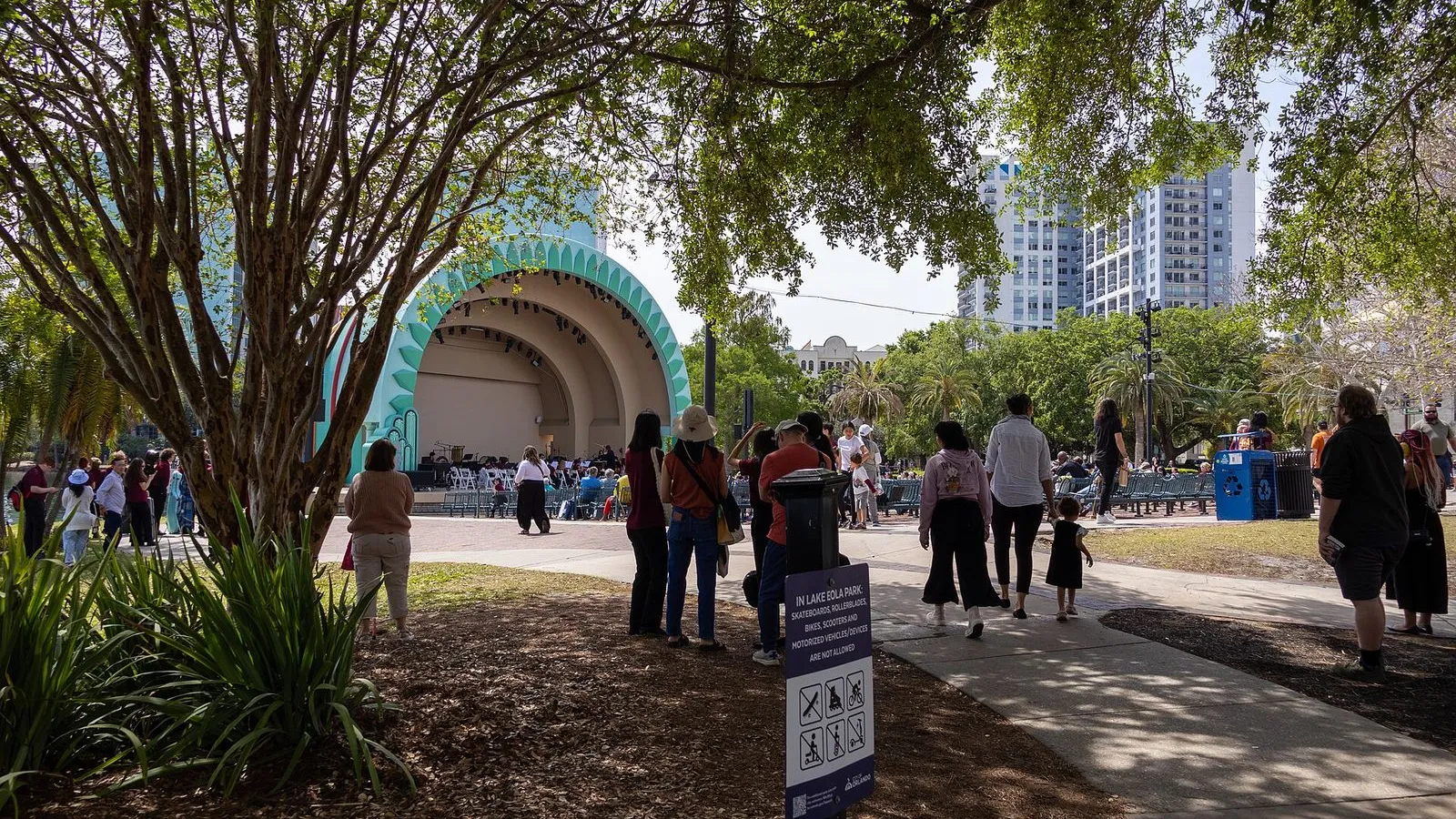 Walt Disney Amphitheater