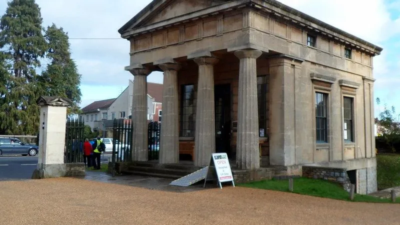East Lodge