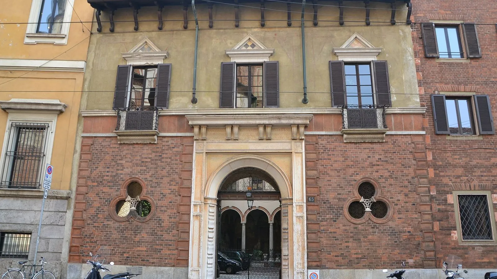 Casa degli Atellani