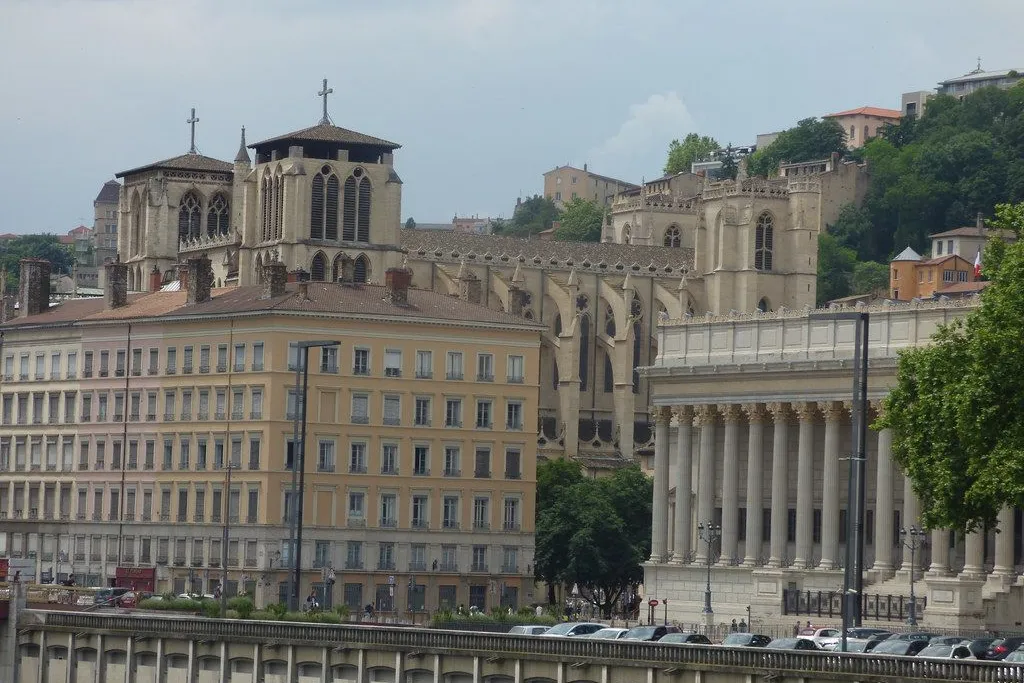 Vieux Lyon: The Renaissance City and Its Traboules