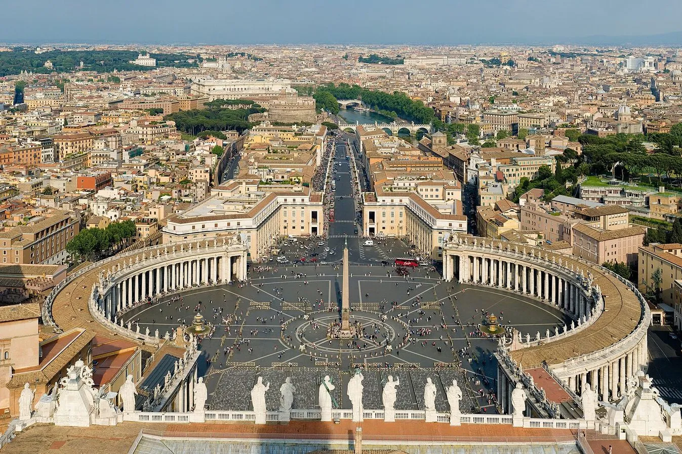 The Pope's Backyard: From St. Peter's to the Bridge of Angels