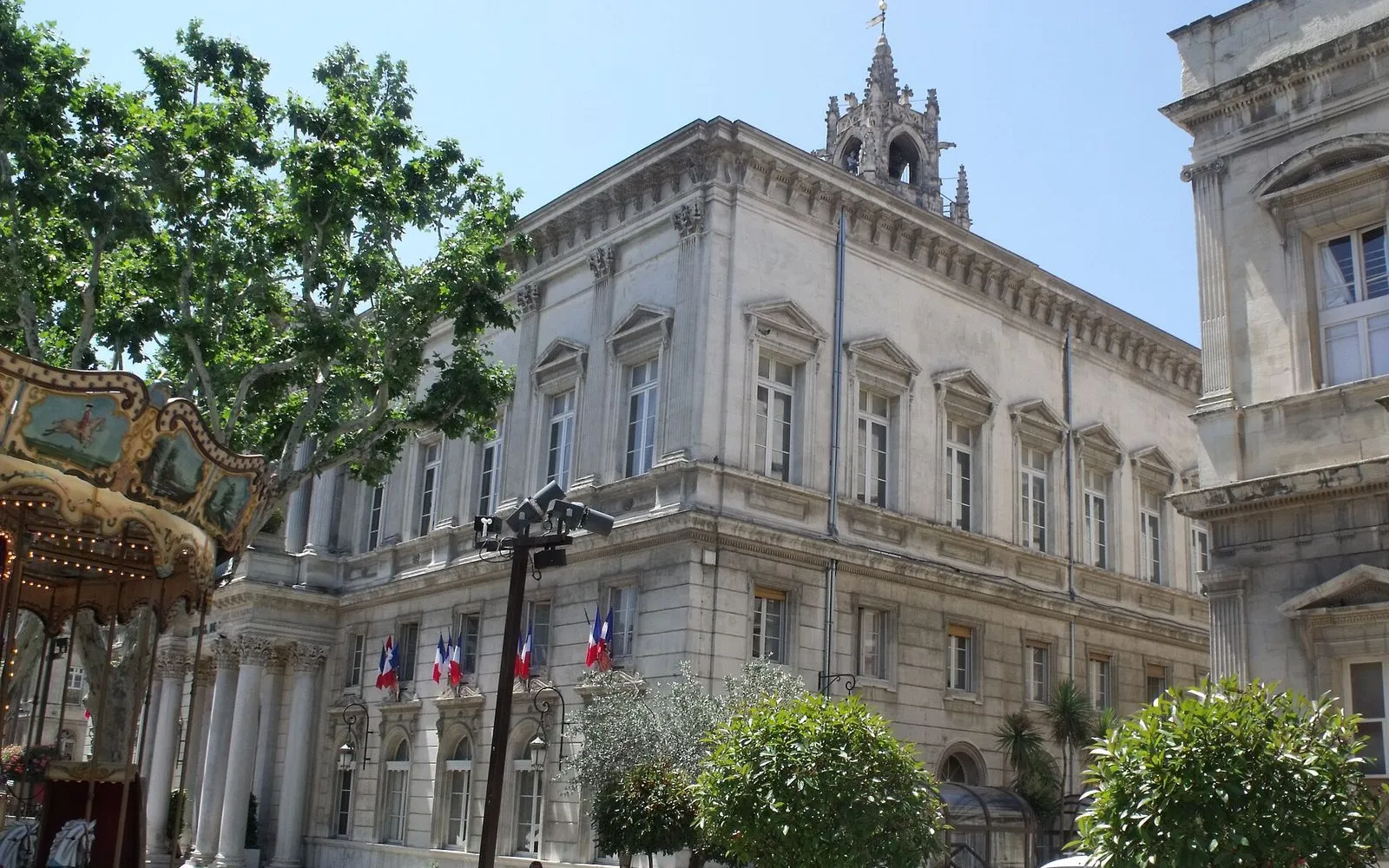 Place de l'Horloge and the Old Town