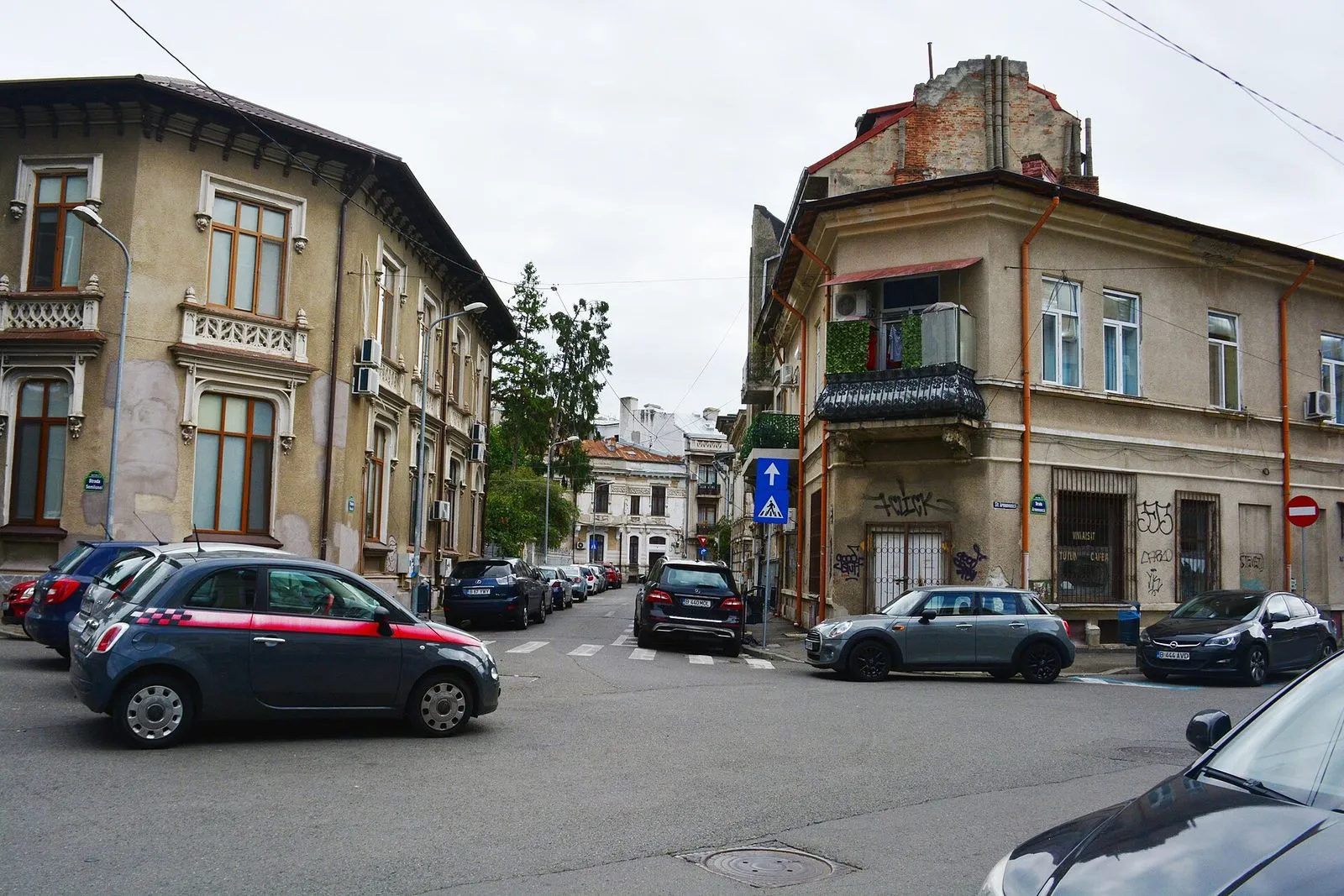 The Armenian Quarter's Quiet Lanes