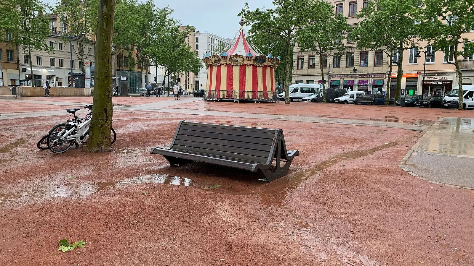 Place de la Croix-Rousse