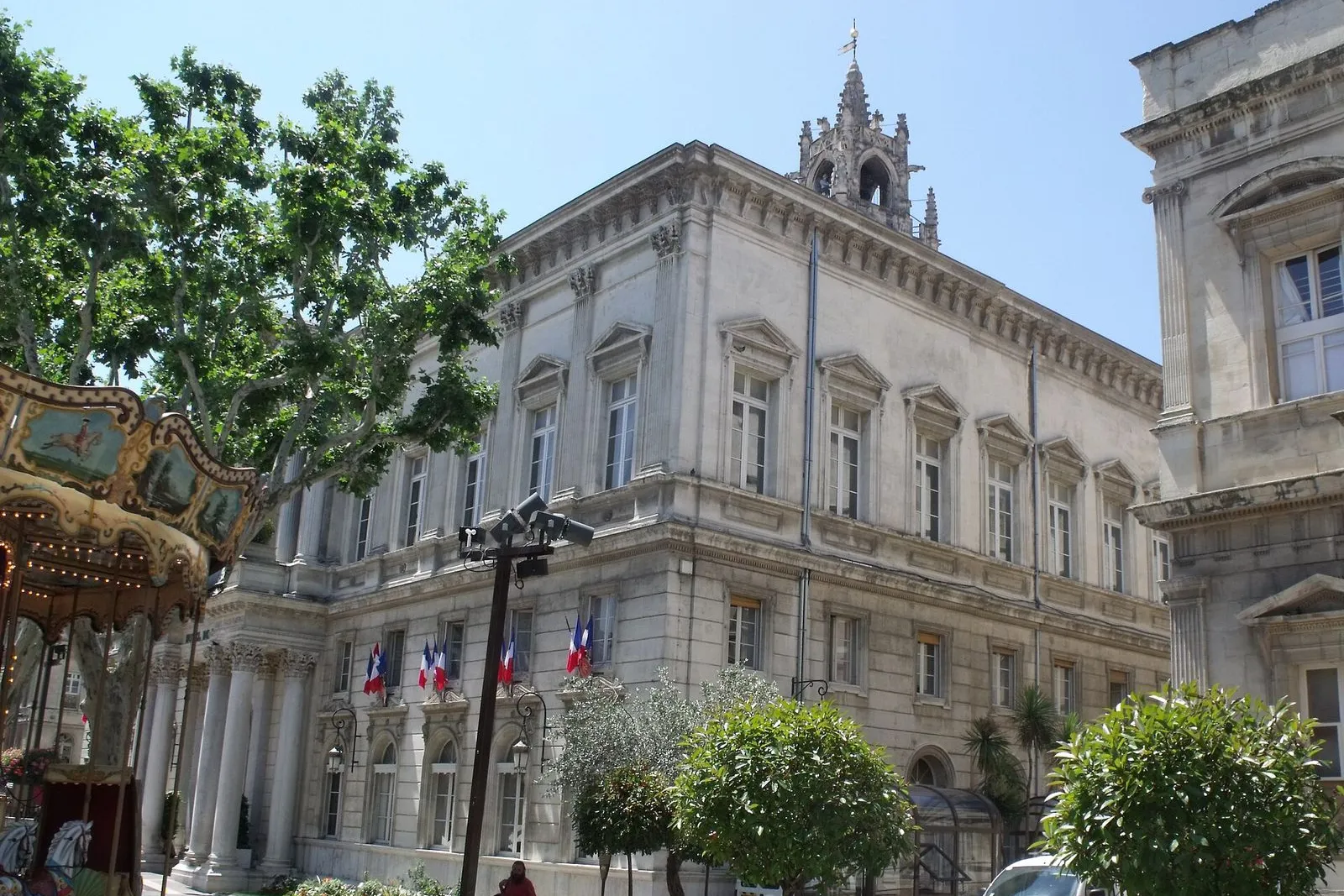 Place de l'Horloge and the Old Town