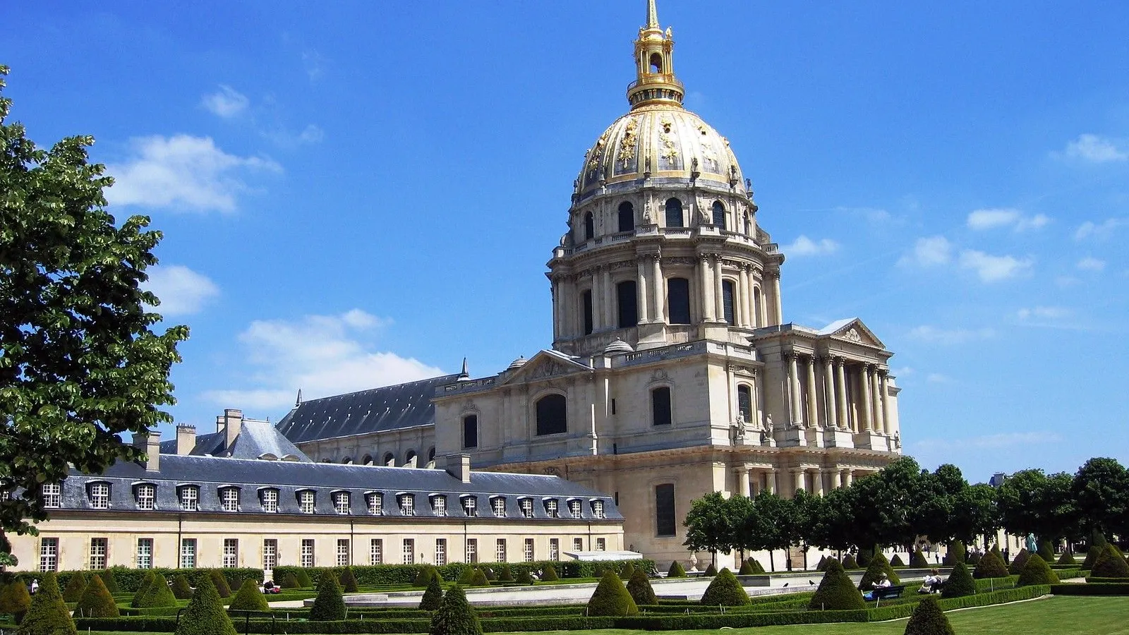 Les Invalides
