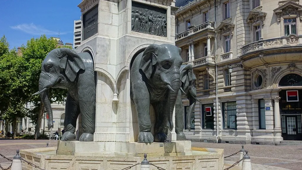 Fontaine des Éléphants