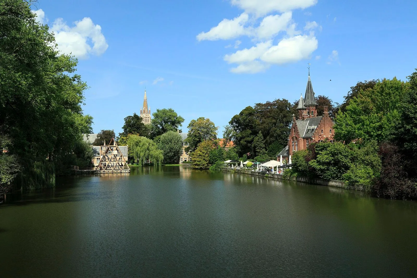 Our Lady, the Beguinage and the Minnewater