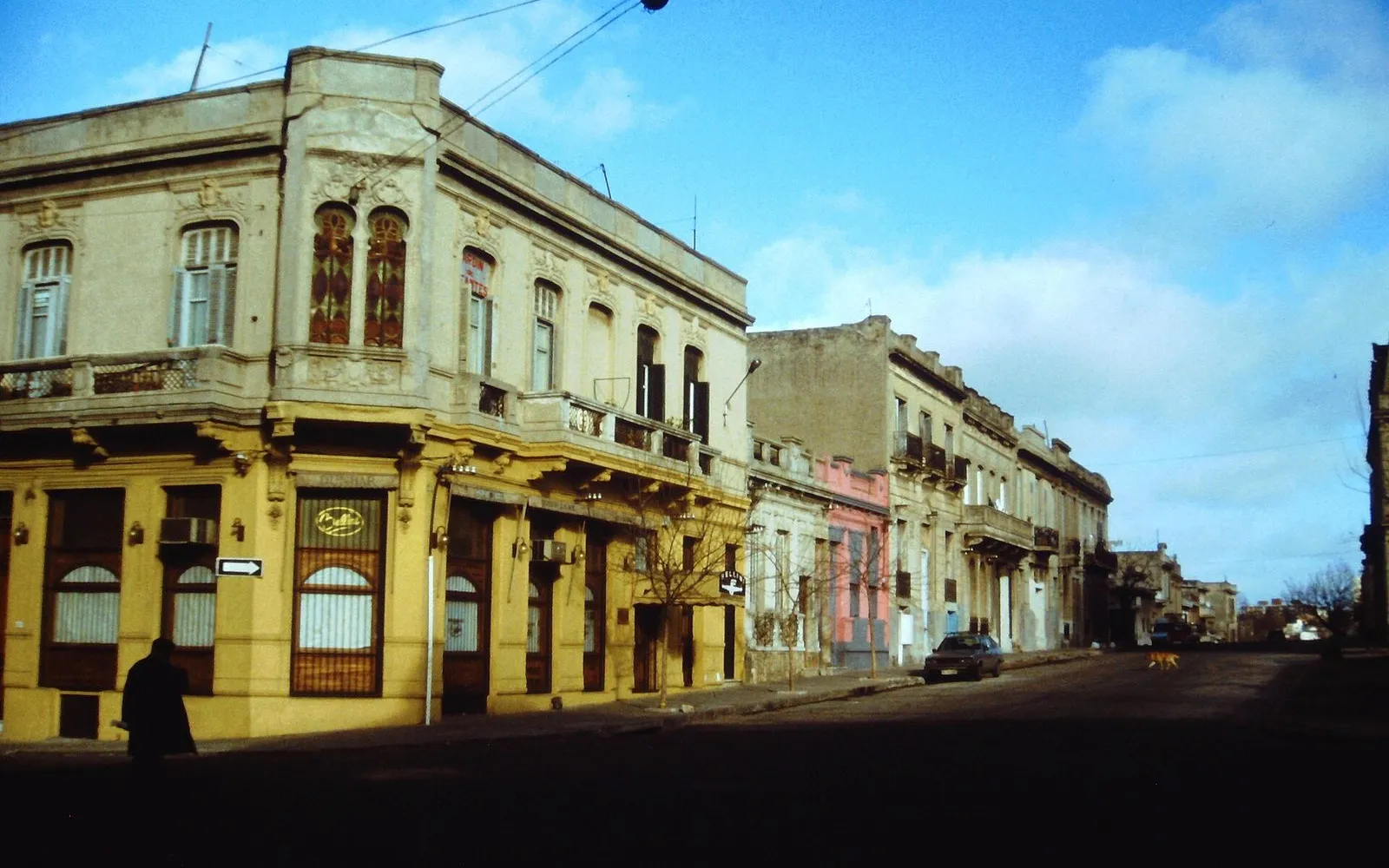 The Drum Streets of Barrio Sur