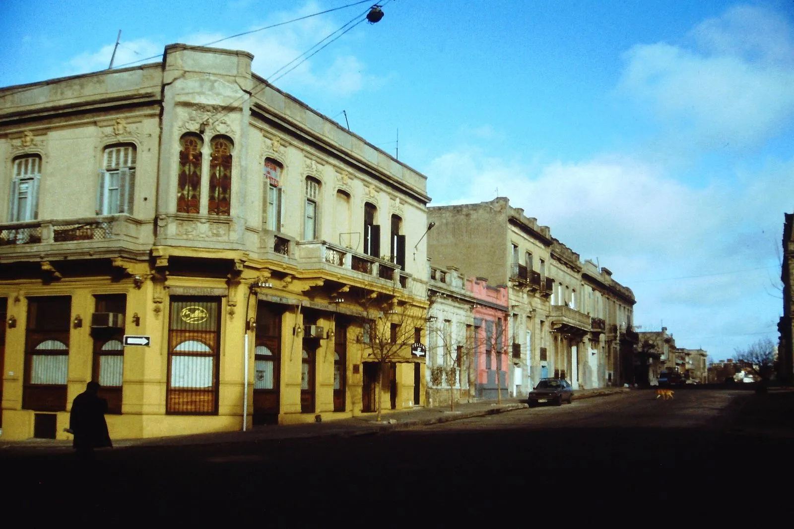 The Drum Streets of Barrio Sur